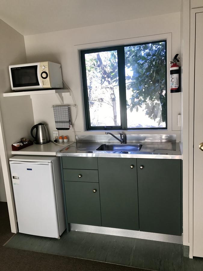 במוטל The Clive Hideaway מראה חיצוני תמונה